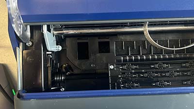 Panel údržby na tlačiarni J7300.
