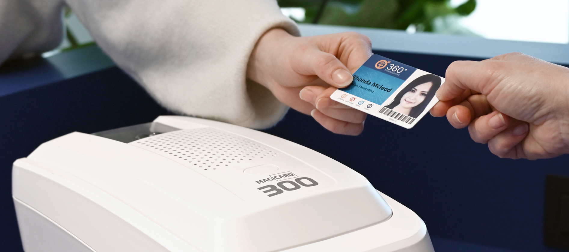 Tlačiareň Magicard s kartou